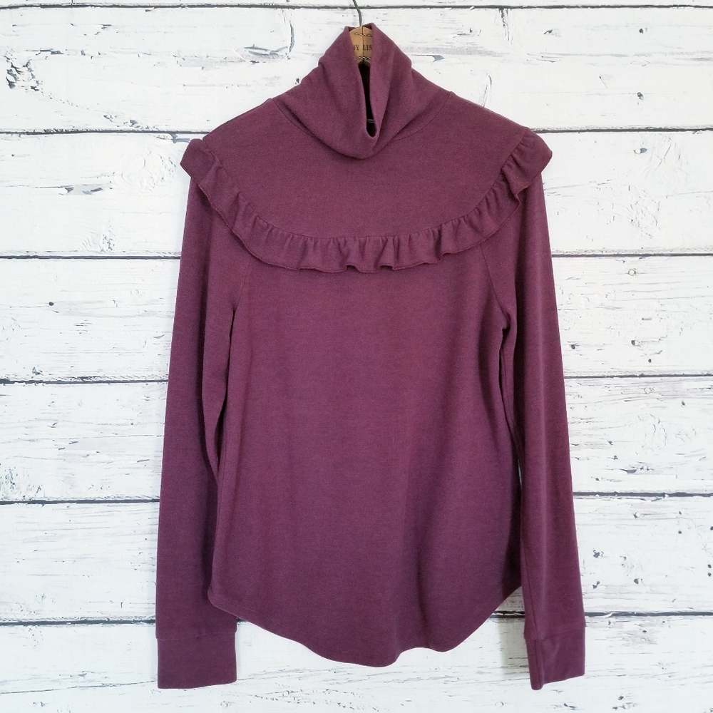 June and Hudson Berry Purple Ruffled Knit Top